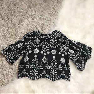 Zara Floral Embroidered Blouse Size Medium H20